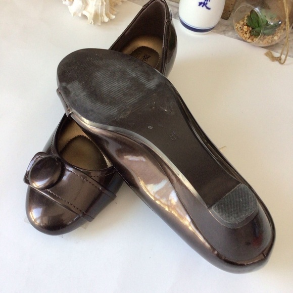 Coach Wedge Closed Toes Shoes - Picture 4 of 8